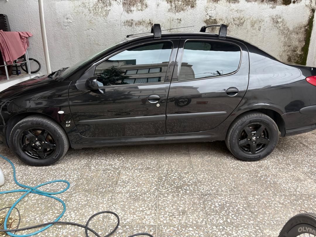 پژو 206 SD V8، مدل ۱۳۹۴|خودرو سواری و وانت|رشت, رشتیان|دیوار