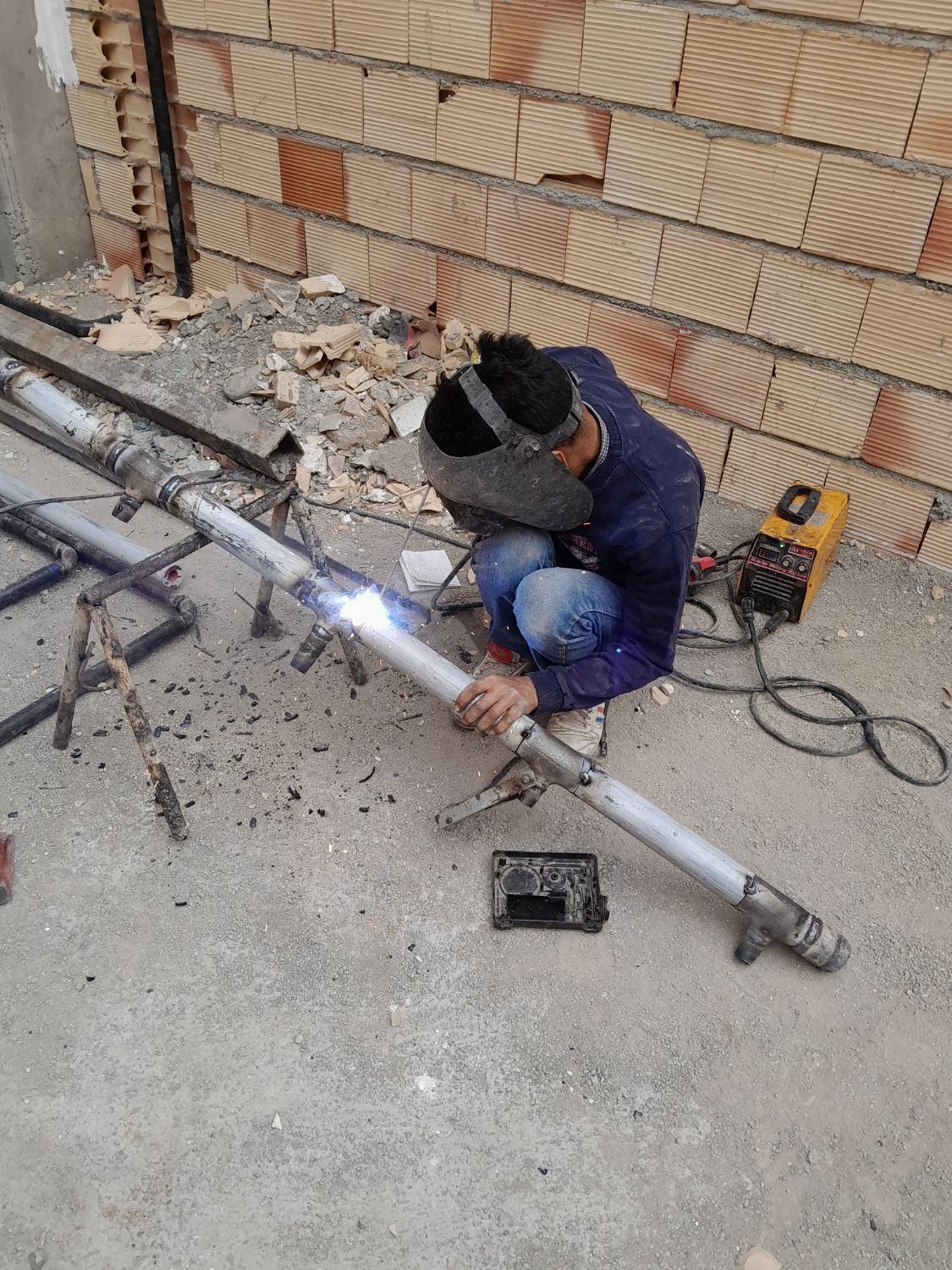 لوله کشی گاز وانجام خرده کاری باتائیده رسمی|خدمات پیشه و مهارت|قرچک, مهدیه|دیوار