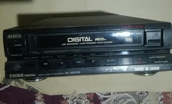 ویدئو آیوا بهمراه فیلمبرگردان|پخش‌کننده DVD و ویدیو|جهرم, |دیوار