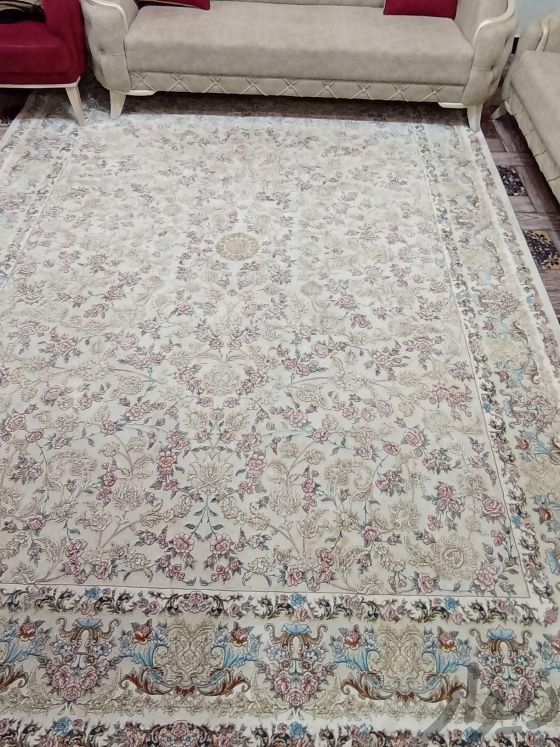 فرش 9متری زیبا ورویایی|فرش|شاهین دژ, |دیوار