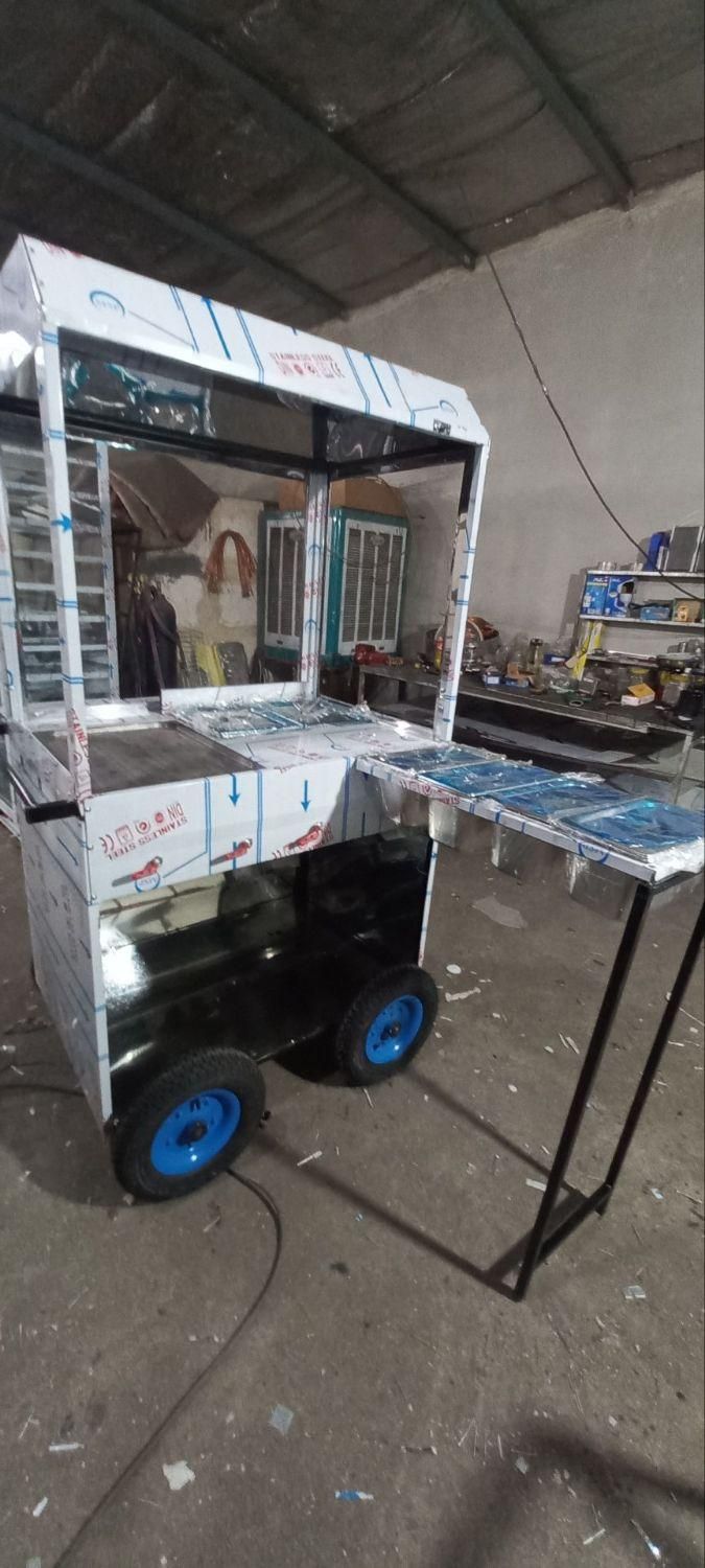 فرساندویچی‌،فلافلی سیار‌ ،‌ومغازه‌ای|کافی‌شاپ و رستوران|کرمان, |دیوار