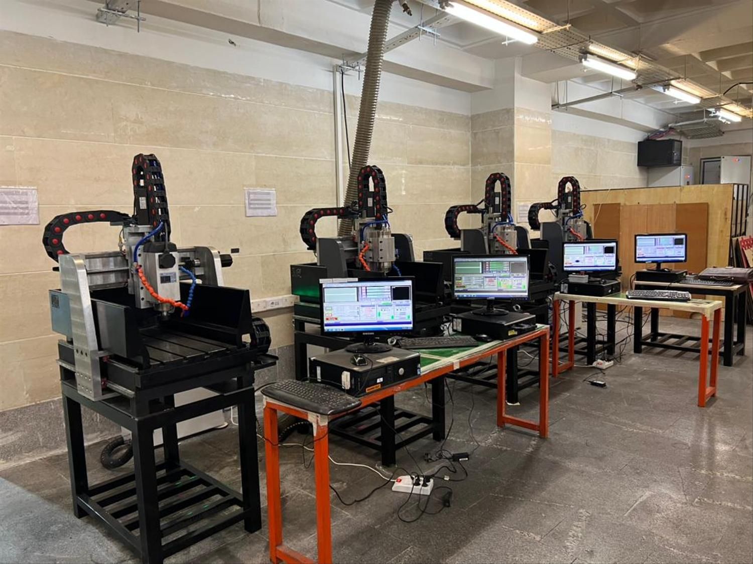 دستگاه فرز/سی ان سی/CNC/صنعتی|ماشینآلات صنعتی|تهران, چیتگر جنوبی|دیوار