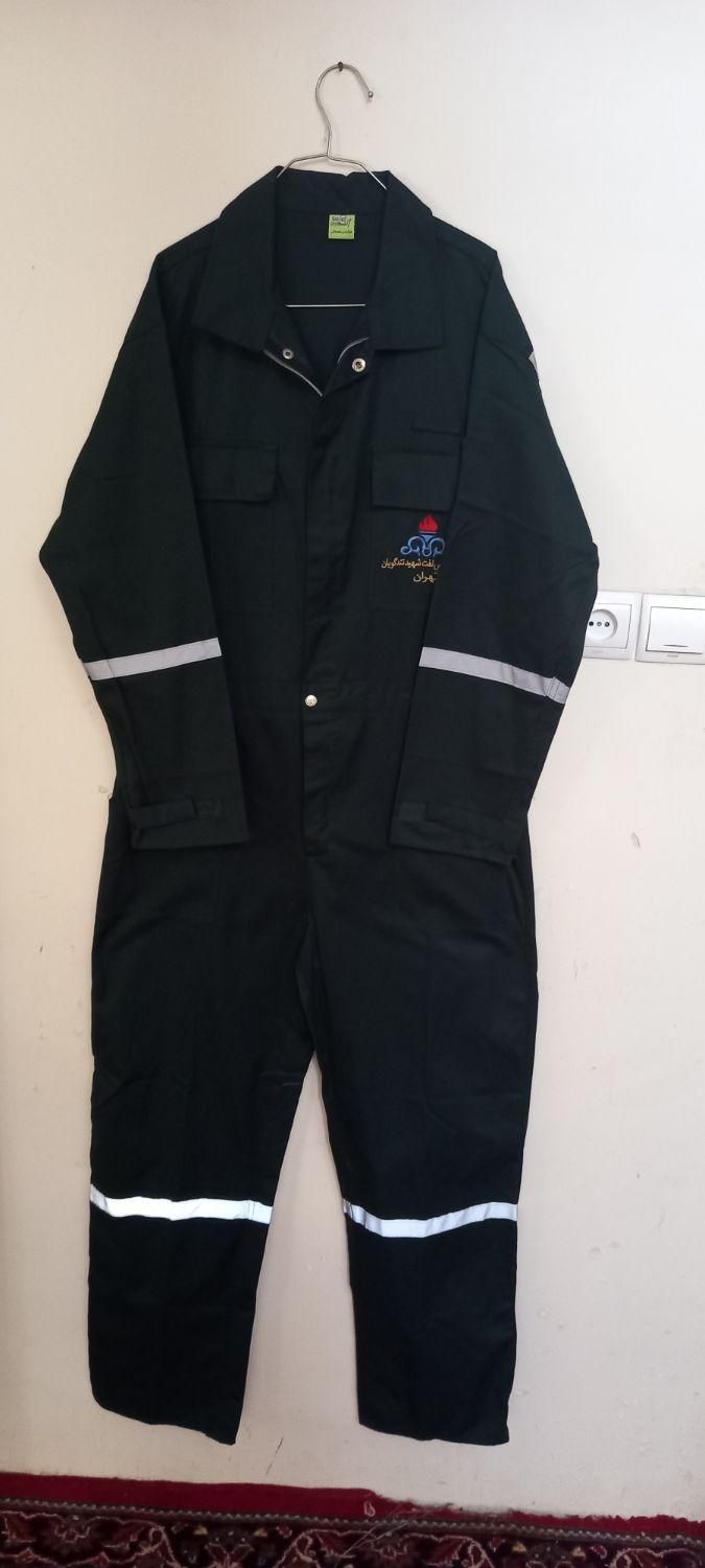 لباس.زاگرس جنوب.|لباس|ری, حمزه‌آباد|دیوار