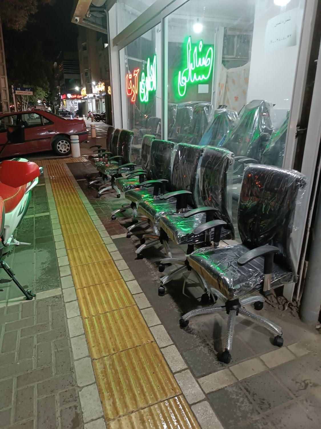 صندلی کنفرانس اداری|دفتر کار|مشهد, شهید مطهری|دیوار