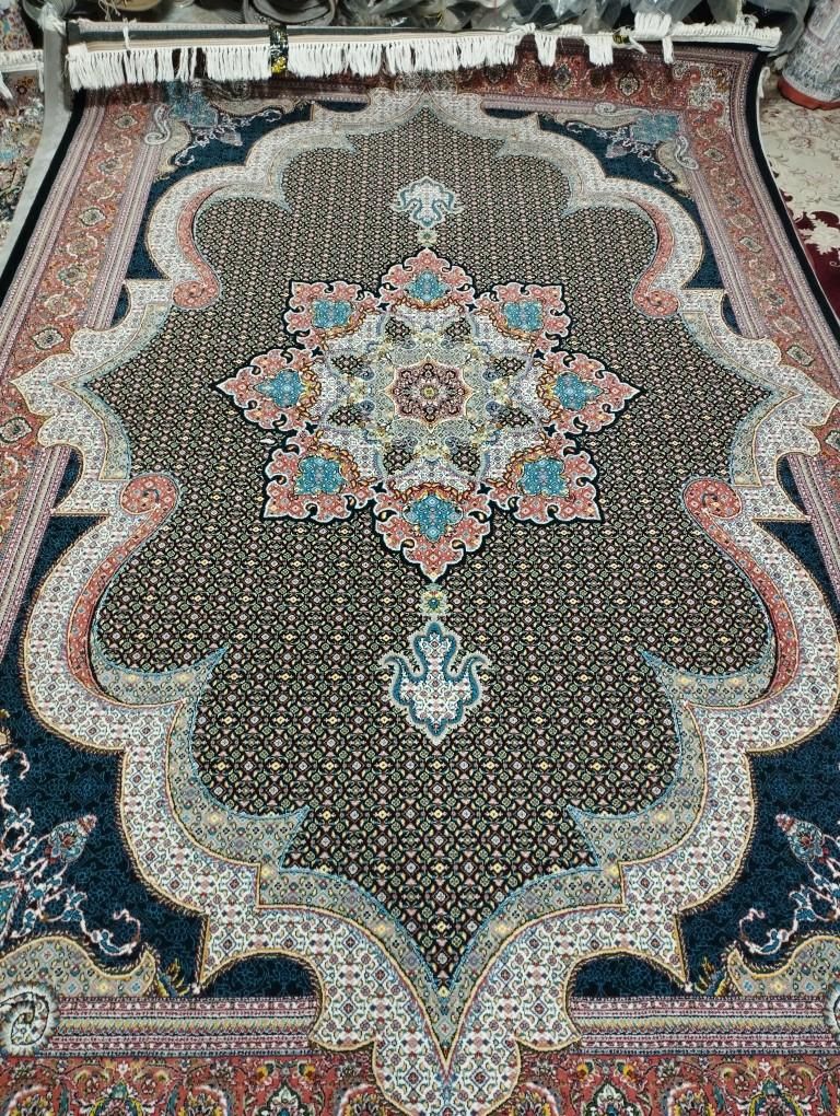فرش 12متری 700اکبند8عددمناسب برای جهازیه عروس|فرش|اردبیل, |دیوار