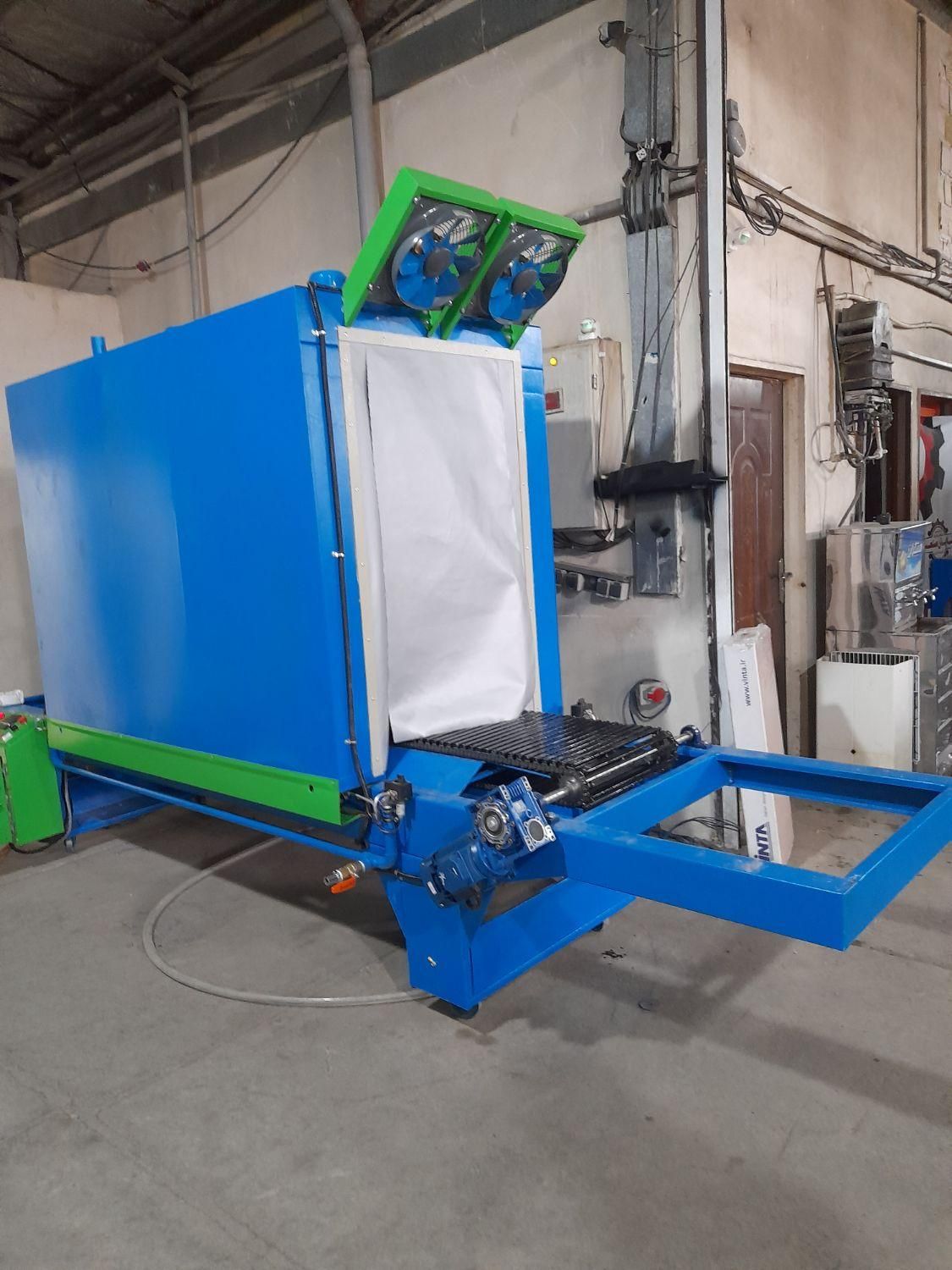 b.دستگاه شیرینگ پک تونلی (بندر عباس)|ماشینآلات صنعتی|بندرعباس, |دیوار