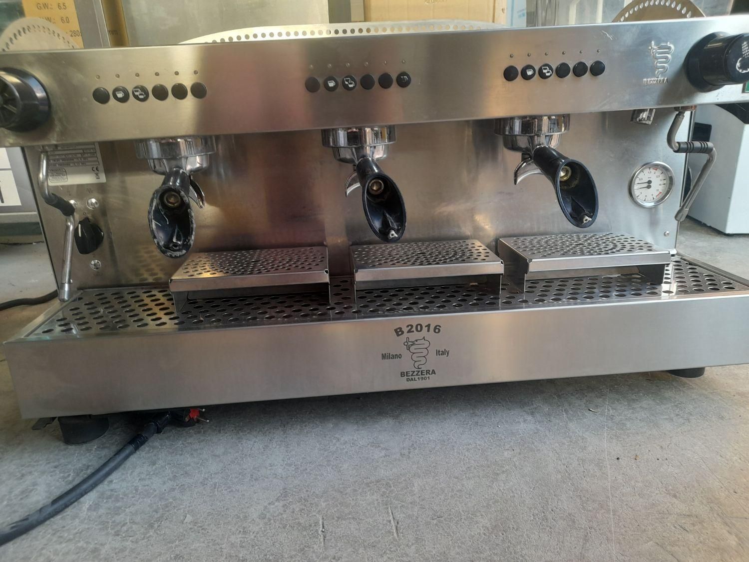 اسپرسو ساز / قهوه ساز /|ماشین‌آلات صنعتی|شیراز, گویم|دیوار