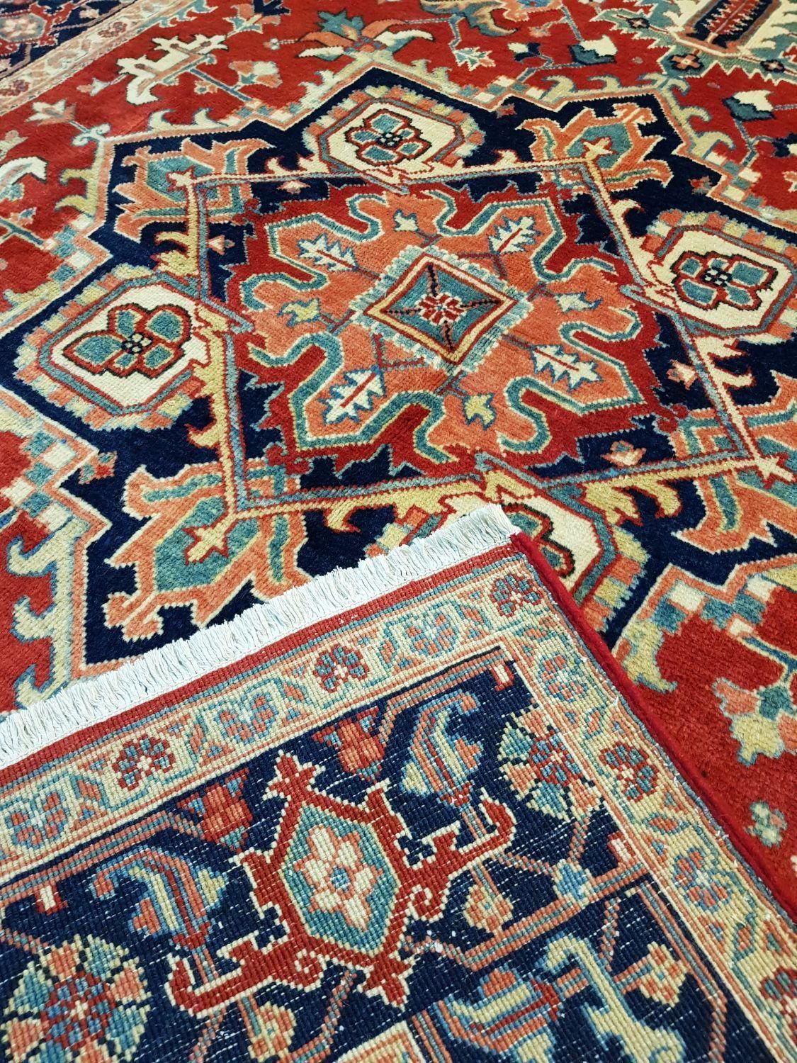 قالیچه دستباف هریس تبریز آنتیک نقش تاجری رنگ گیاهی|فرش|تهران, بازار|دیوار