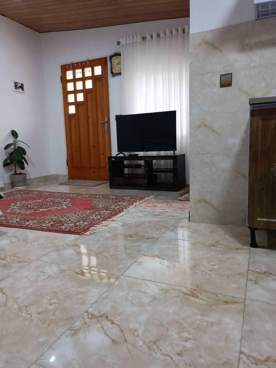 اجاره ویلا در خ کاخ شاه و موزه آبگرم|اجارهٔ کوتاه‌مدت آپارتمان و سوئیت|رامسر, |دیوار