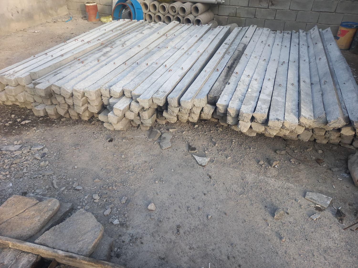 پایه فنس بتونی|خدمات باغبانی و درختکاری|بروجرد, |دیوار