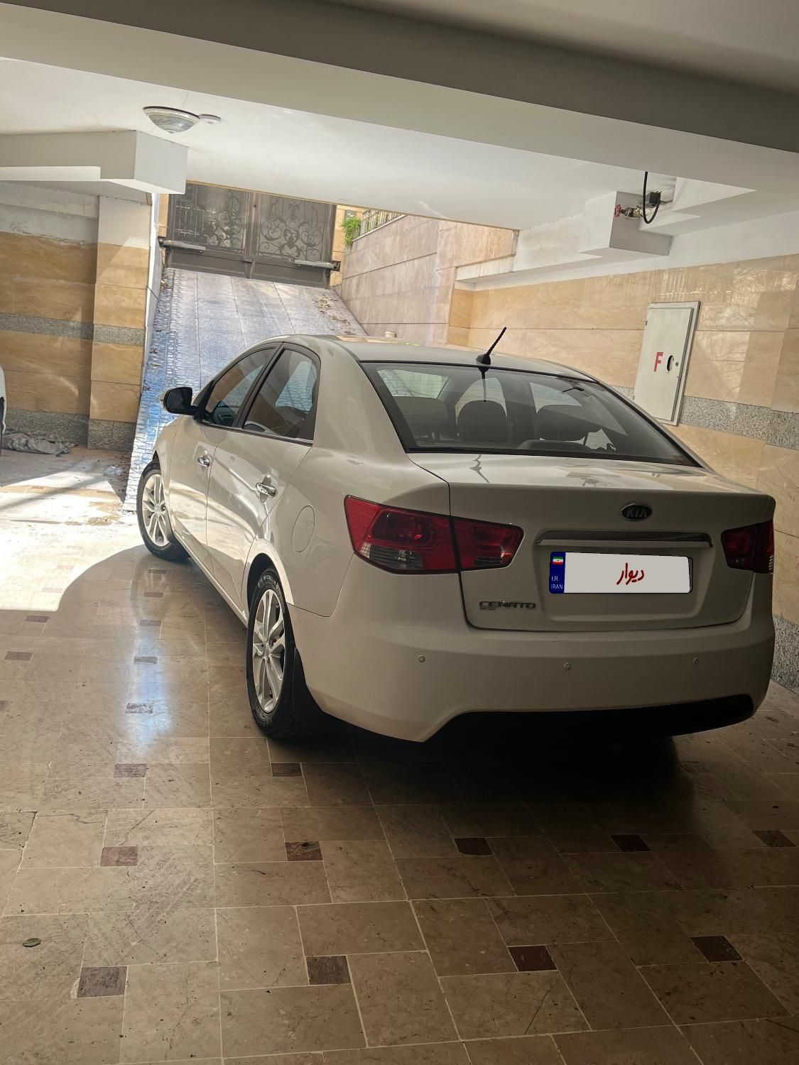 کیا سراتو مونتاژ اتوماتیک 2000cc، مدل ۱۳۹۵|خودرو سواری و وانت|تهران, دریان‌نو|دیوار