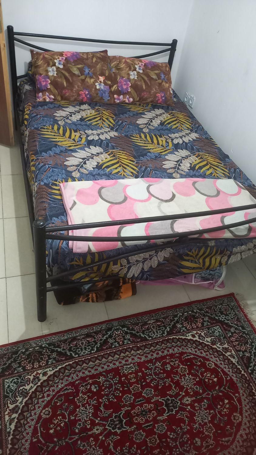 اجاره روزانه سوییت+جای پارک+پارکینگ توافقی|اجارهٔ کوتاه‌مدت آپارتمان و سوئیت|رشت, باهنر|دیوار