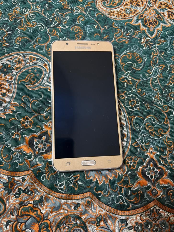 سامسونگ Galaxy J7 (2016) با حافظهٔ ۱۶ گیگابایت|موبایل|تهران, پونک|دیوار