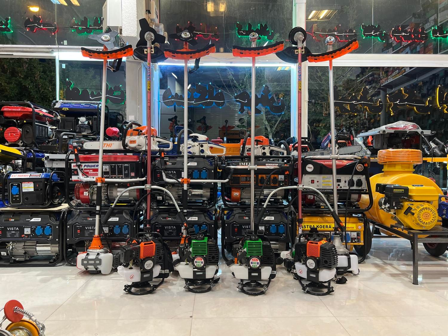 علف زن دوشی پشتی علفزن|ماشین‌آلات صنعتی|مشهد, هنرور|دیوار