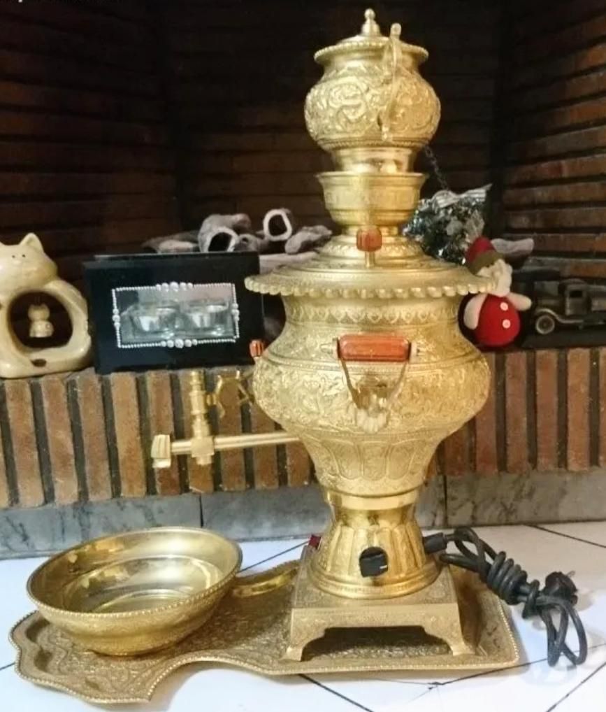 سماور قلمزن آب طلا / استاد اکبر عباسی /اصل و قدیمی|کلکسیون اشیاء عتیقه|تهران, مهران (سیدخندان)|دیوار