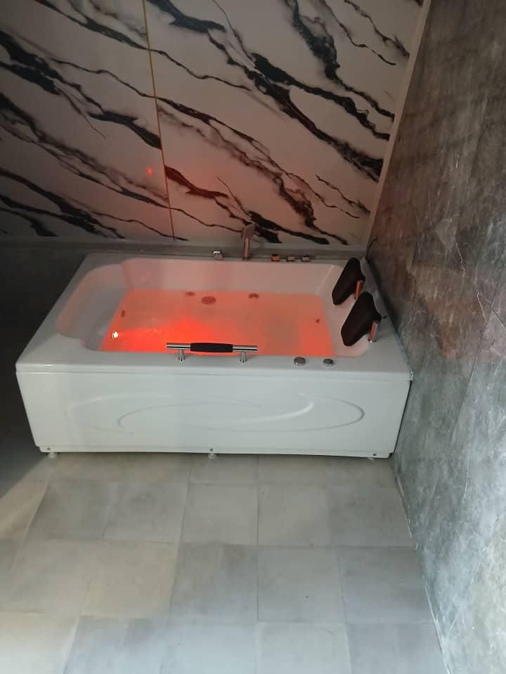 وان و جکوزی صدف|لوازم حمام|تبریز, |دیوار