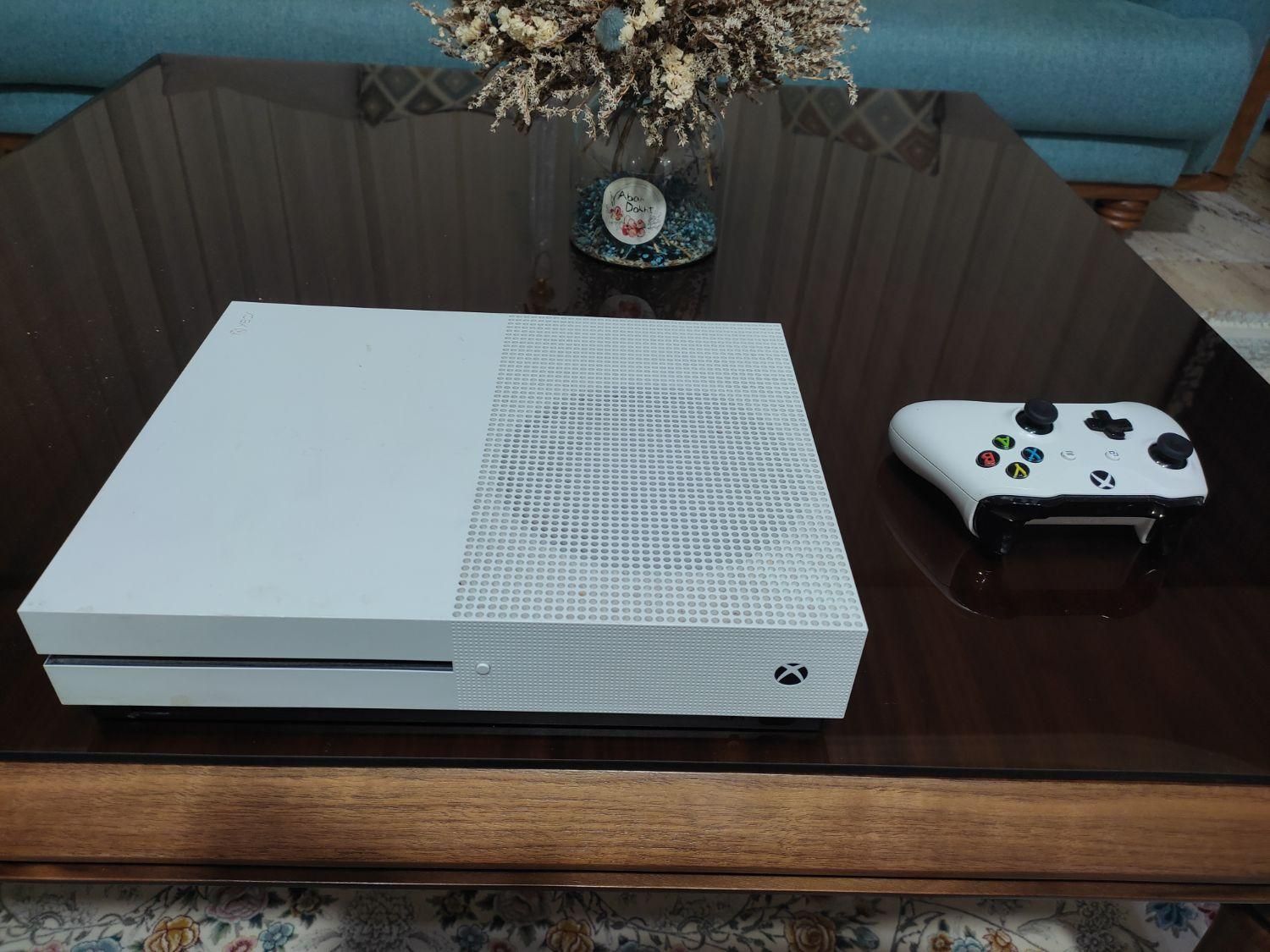 Xbox one s|کنسول، بازی ویدئویی و آنلاین|تهران, سرتخت|دیوار