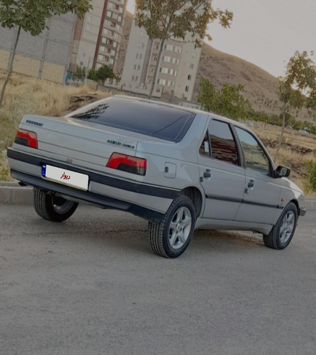 405مدل 94|خودرو سواری و وانت|اراک, |دیوار