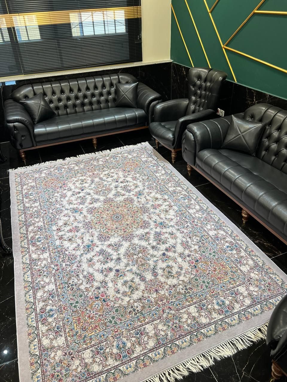 کارخانه تولید فرشینه پشت استپ دار|فرش|تبریز, |دیوار