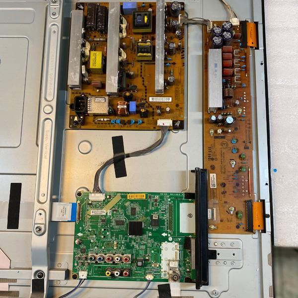 مرکز خدمات الجی تعمیرات تلوزیون الیدی LEDالسیدیLCD|خدمات پیشه و مهارت|اصفهان, خانه اصفهان|دیوار
