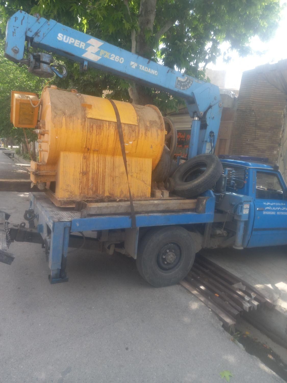 جرثقیل نیسان.جابجایی.تخلیه وبارگیری.حمل سواری|خدمات حمل و نقل|بروجرد, |دیوار