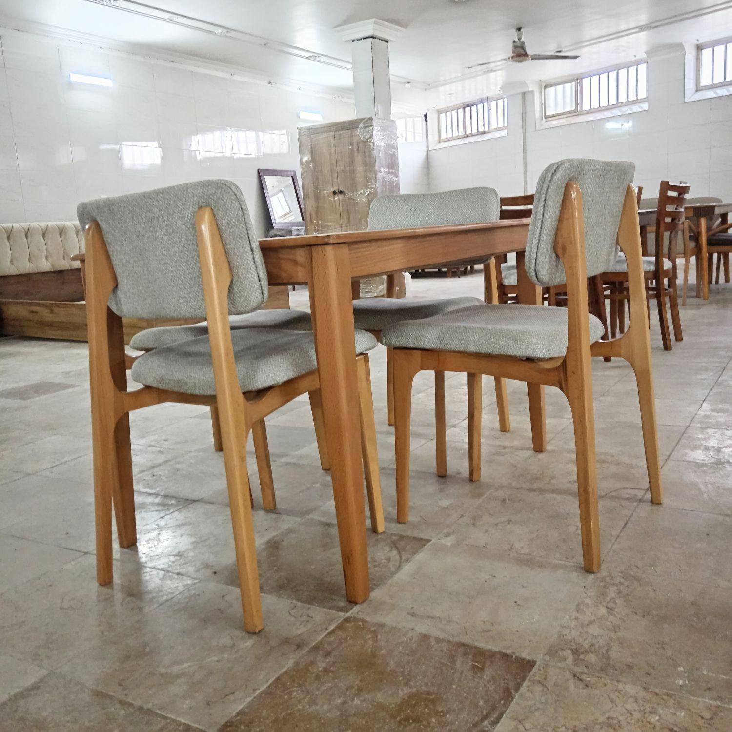 ناهارخوری ترمه|میز و صندلی غذاخوری|یزد, |دیوار