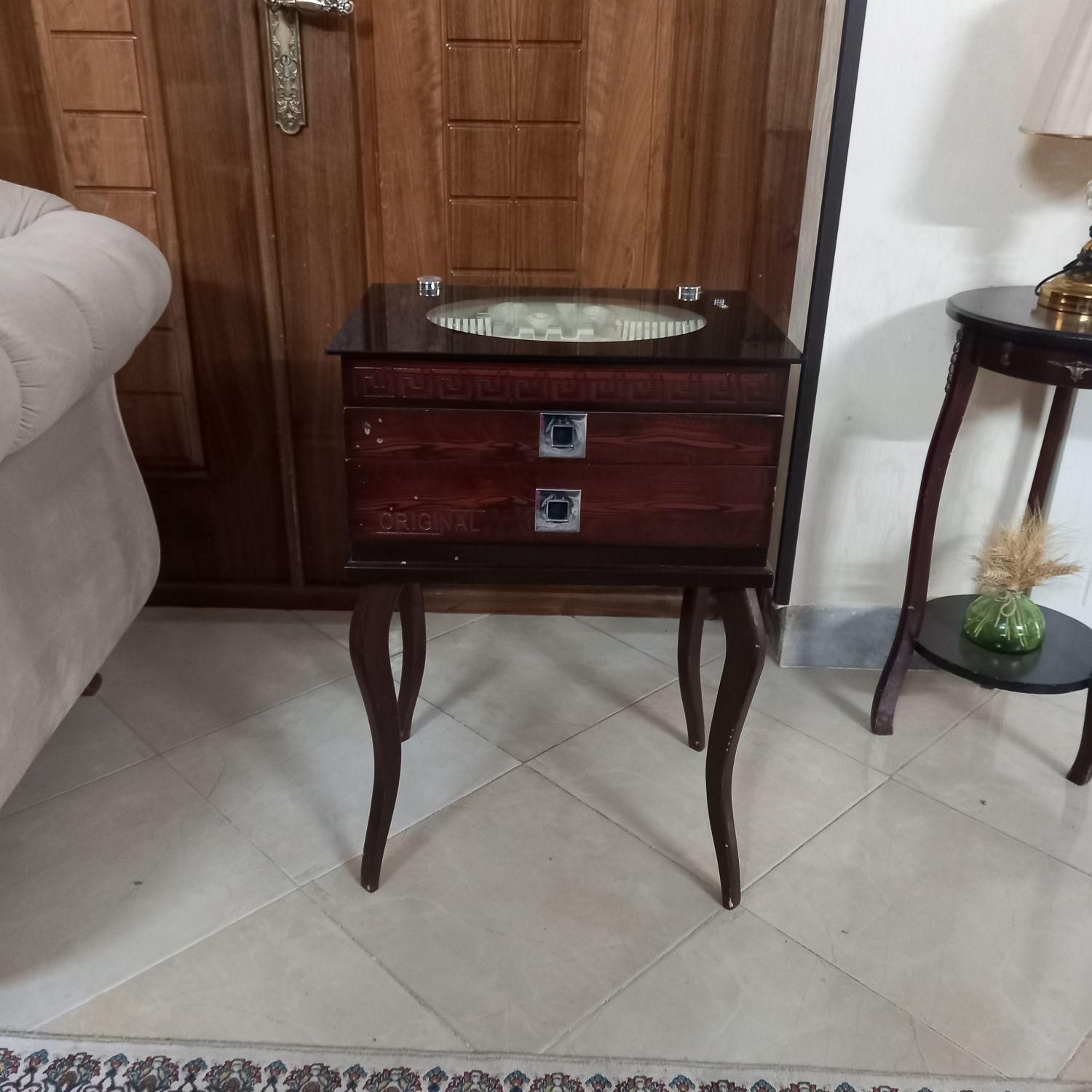 کنسول قاشق و چنگال|مبلمان خانگی و میز عسلی|بیرجند, |دیوار