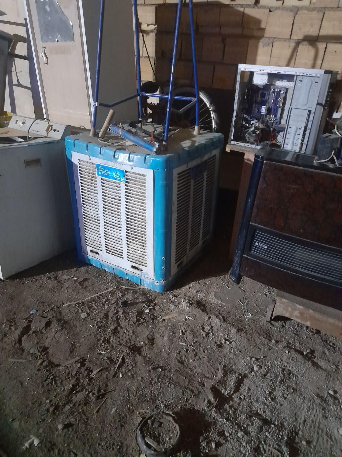 ظایعات|عمده‌فروشی|اردکان, |دیوار