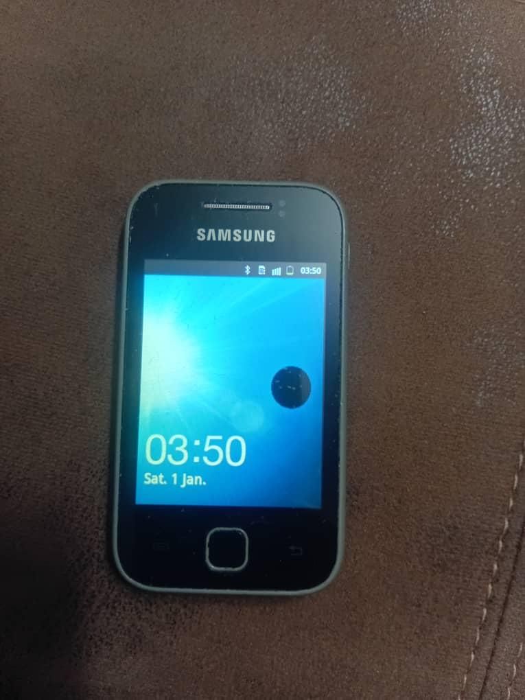 سامسونگ Galaxy Young 2 با حافظهٔ ۴ گیگابایت|موبایل|تهران, شهرک آزادی|دیوار