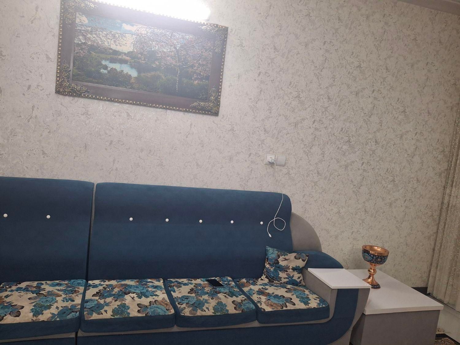 مبل ال ۶نفره بسیار تمیز،بدون شکستگی.بهترین پارچه|مبلمان خانگی و میز عسلی|اصفهان, باتون|دیوار