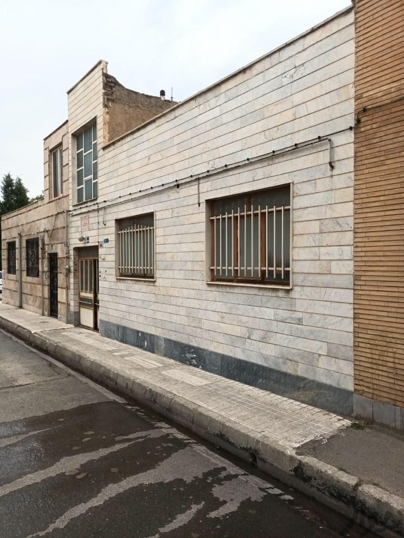 فروش ویلایی خیابان گلستان امیر کبیر|فروش زمین و ملک کلنگی|اصفهان, گلستان|دیوار