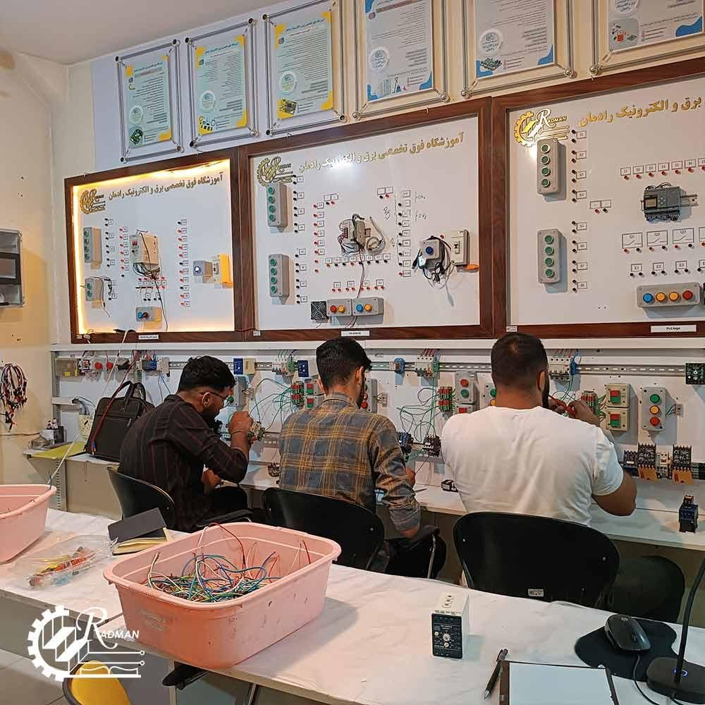 آموزش PLC برق صنعتی اتوماسیون صنعتی ویژه بازارکار|خدمات آموزشی|مشهد, وکیل‌آباد|دیوار