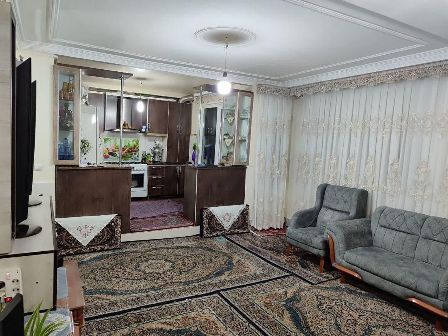 فروش آپارتمان 80 متر، دو خواب، خیابان ولی عصر|فروش آپارتمان|ابهر, |دیوار