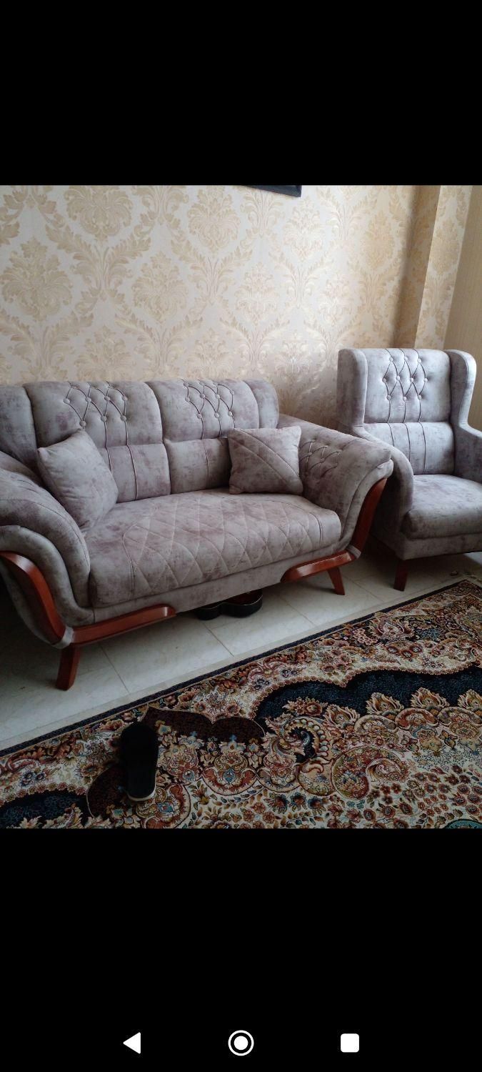 آپارتمان کاملن تمیز واستریل وامن|اجارهٔ کوتاهمدت آپارتمان و سوئیت|فولادشهر, C5|دیوار