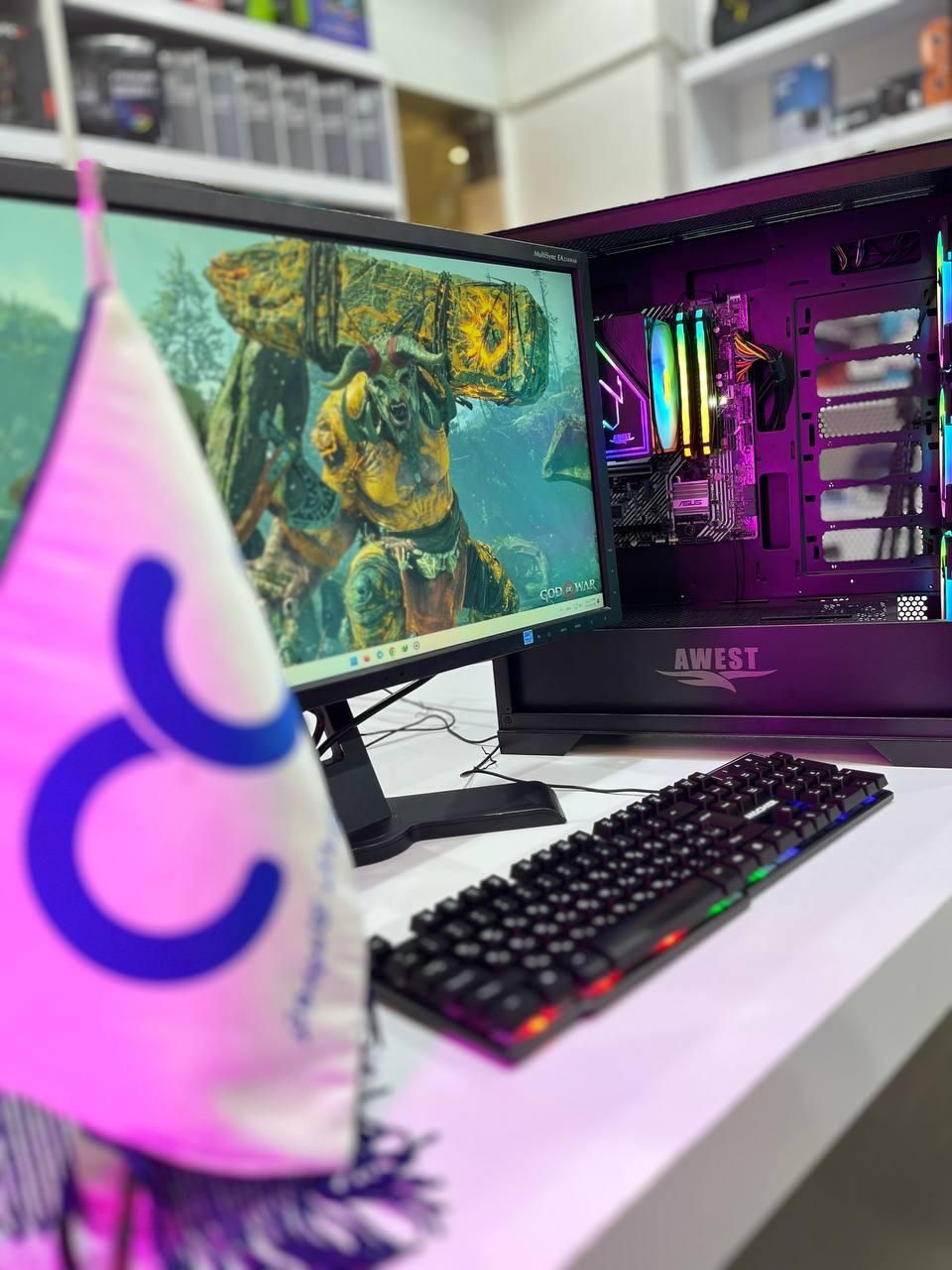 سیستم گمینگ فول RGB جذاب با مانیتور|رایانه رومیزی|گرگان, |دیوار