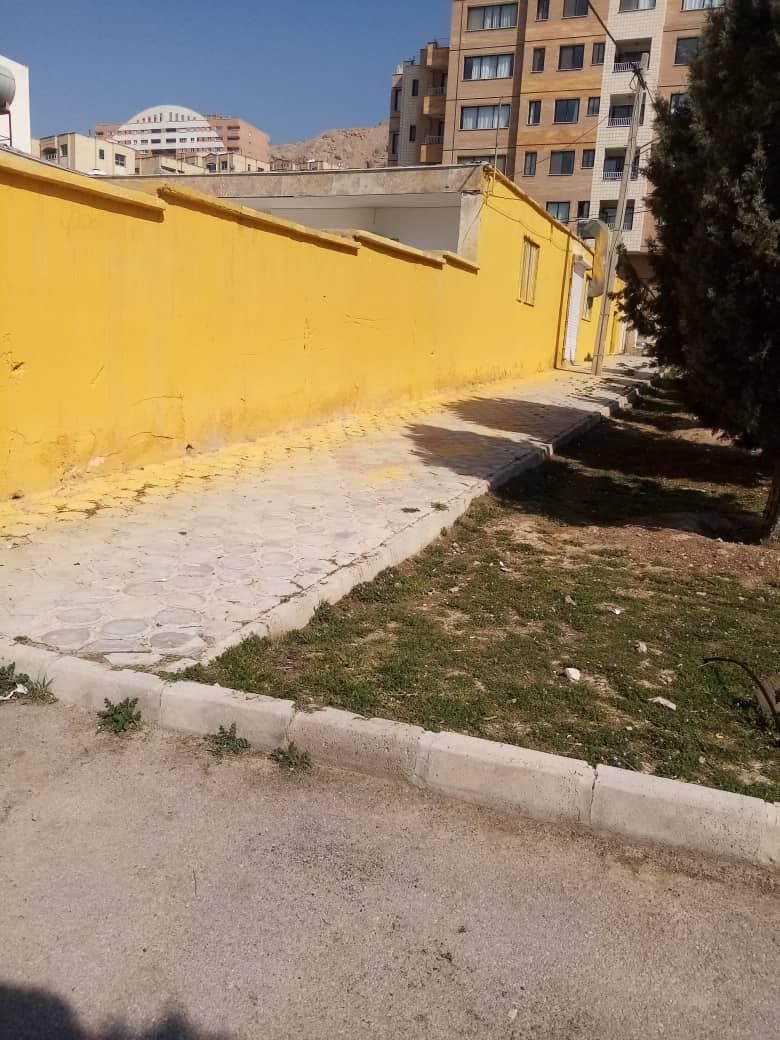 600 متر دربست اداری.آموزشی‌.درمانی‌.ورزشی‌.صنعتی|اجارهٔ خانه و ویلا|اصفهان, شفق|دیوار