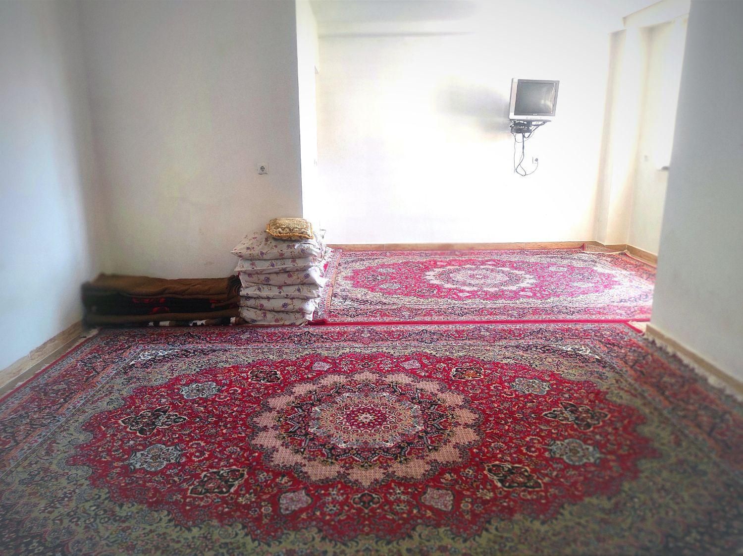 سویت اجاره‌ای مرکز شهر (محل اقامت) 24 ساعته|اجارهٔ کوتاه‌مدت آپارتمان و سوئیت|سقز, |دیوار