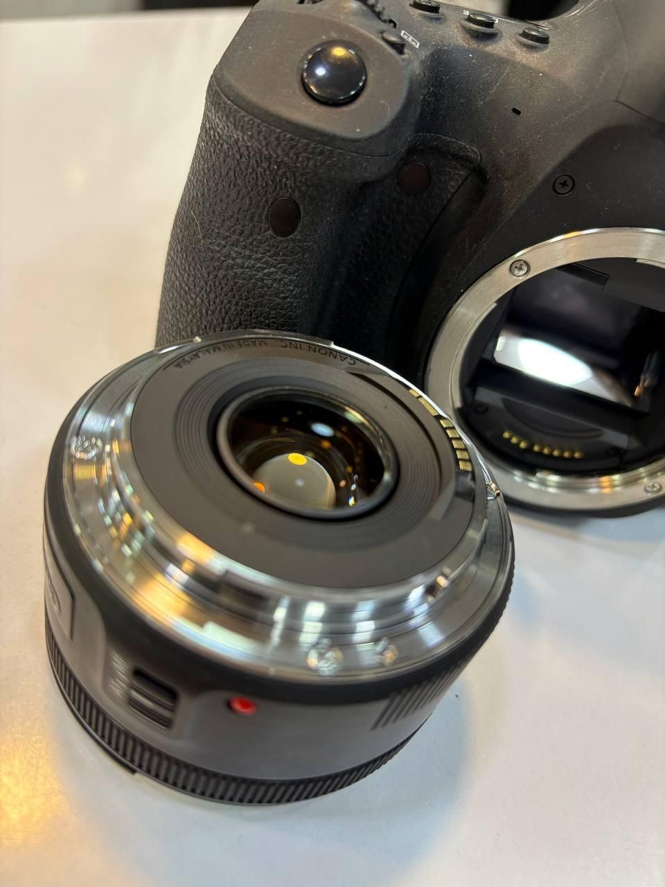 دوربین عکاسی و فیلم برداری canon 6d mark 2|دوربین عکاسی و فیلم‌برداری|تهران, افسریه|دیوار