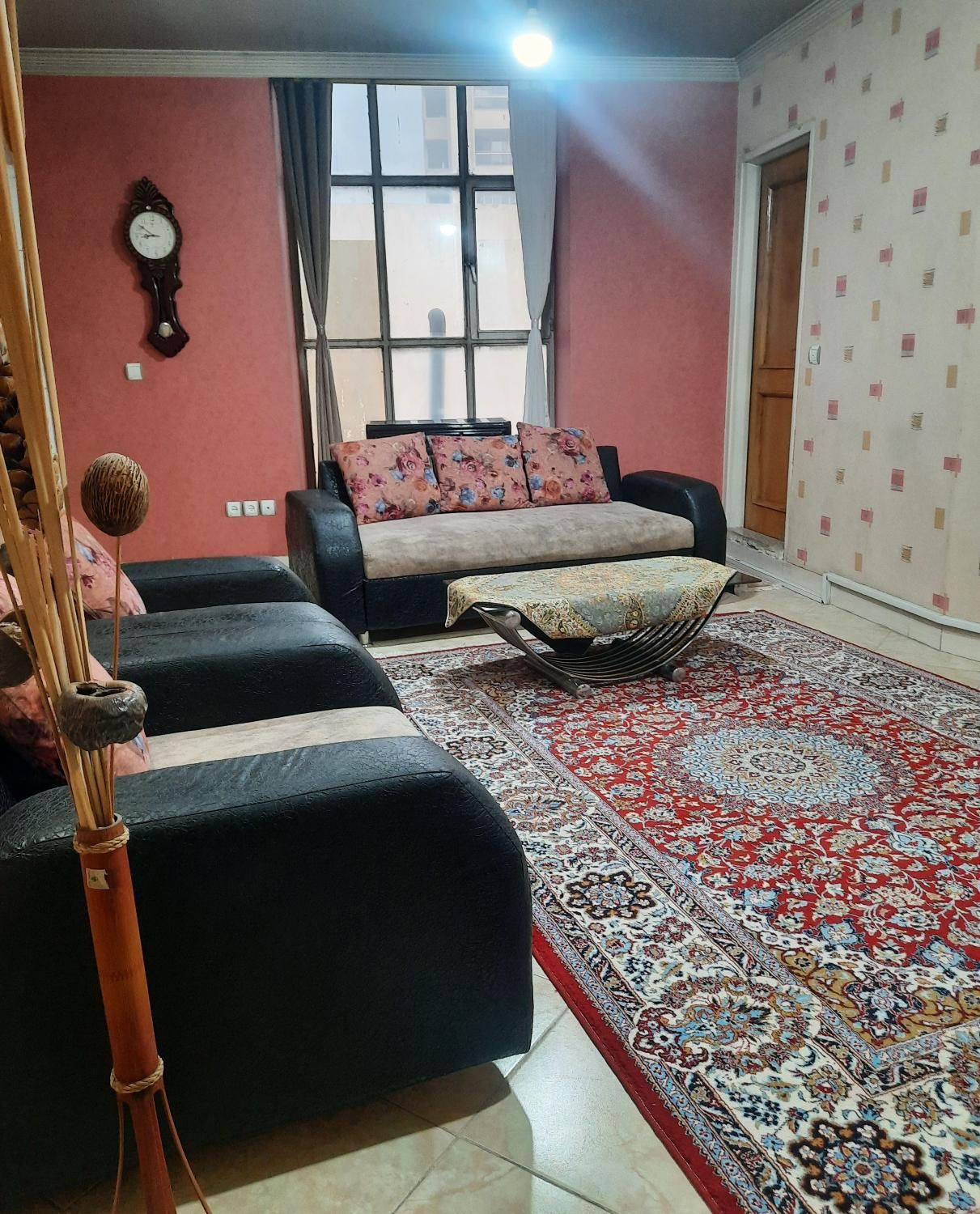 اپارتمان در بهترین لوکیشن بسیار شیک|اجارهٔ کوتاه‌مدت آپارتمان و سوئیت|اصفهان, نقش جهان|دیوار