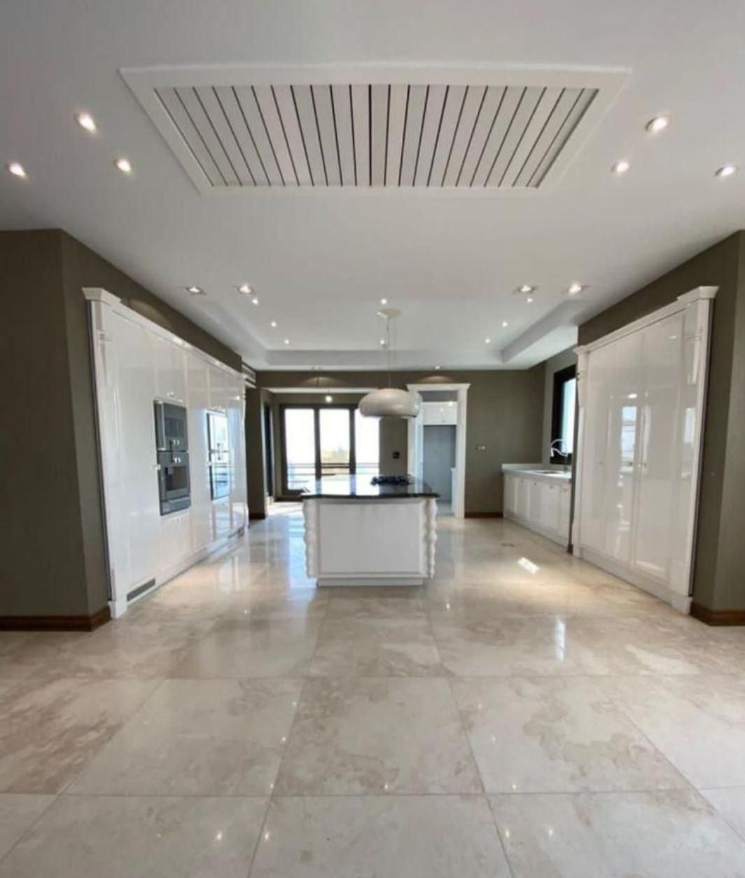 ۴۷۰متر ۵خوابه*سوئیت مجزا*پلان تفکیکی