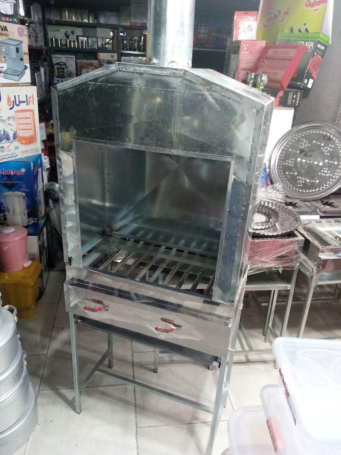 کباب پز و منقل گازی باربیکیو با هود و هوکش|اجاق گاز و لوازم برقی پخت‌وپز|یزد, |دیوار