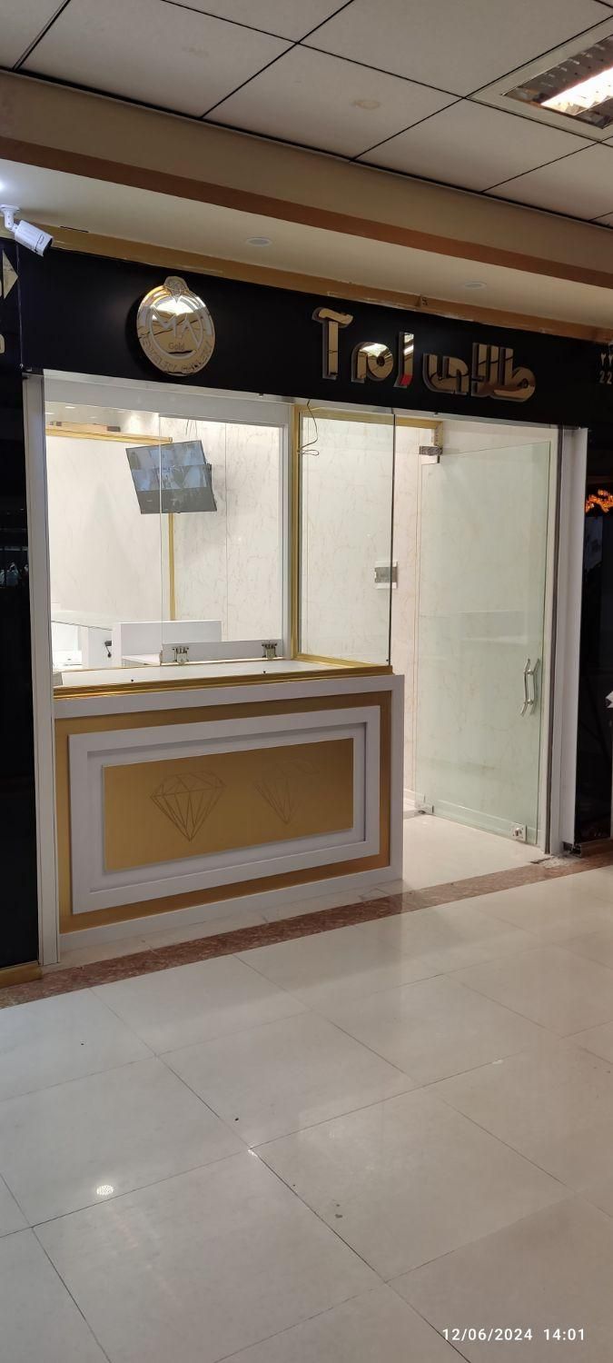 تعمیر کابینت و نصب درب چوبی وتعمیرسرویس خواب|خدمات پیشه و مهارت|ارومیه, |دیوار