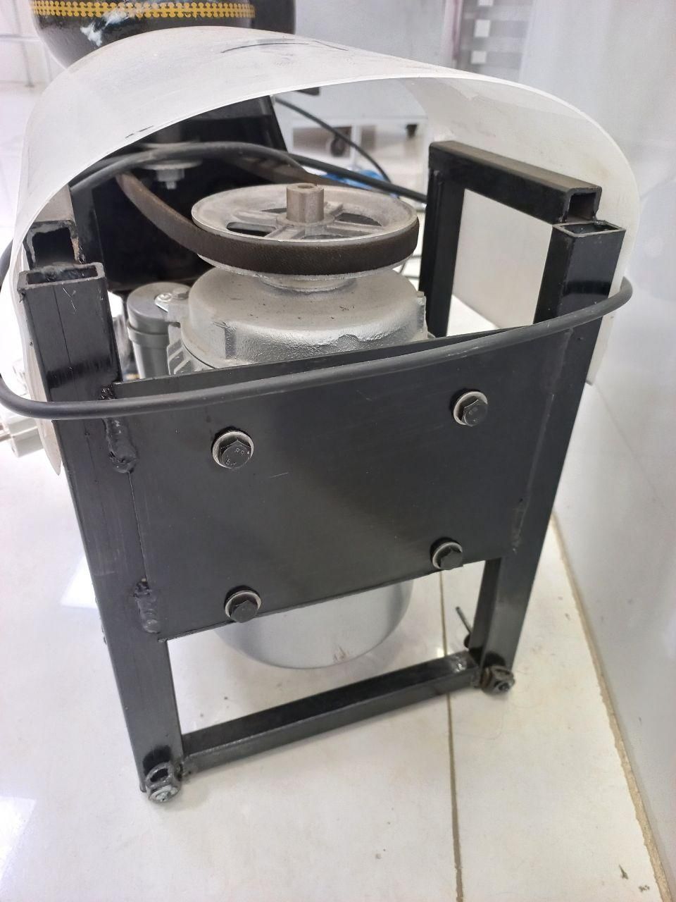 خامه گیر آرسان ترکیه چرخ شیر لبنیاتی و دامداری|ماشینآلات صنعتی|شیراز, احمدآباد|دیوار