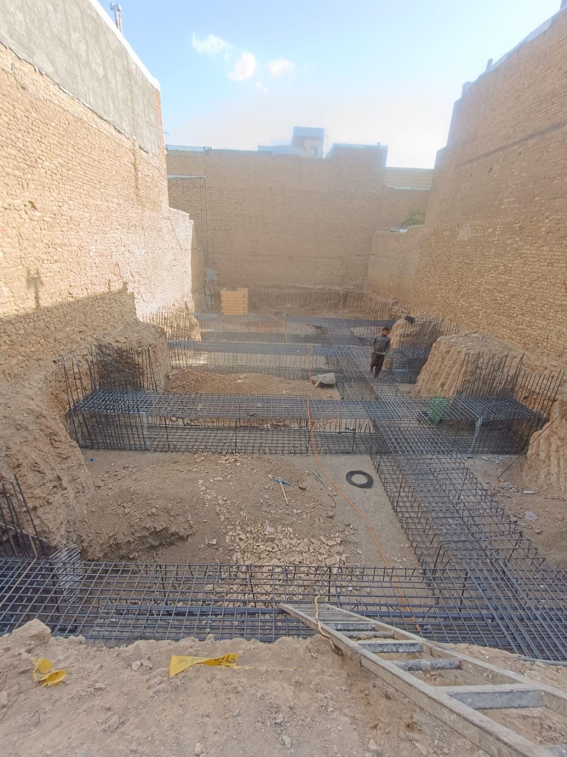 فروش شرایطی آپارتمان/در تمام مناطق ملایر1|پیش‌فروش املاک|ملایر, |دیوار