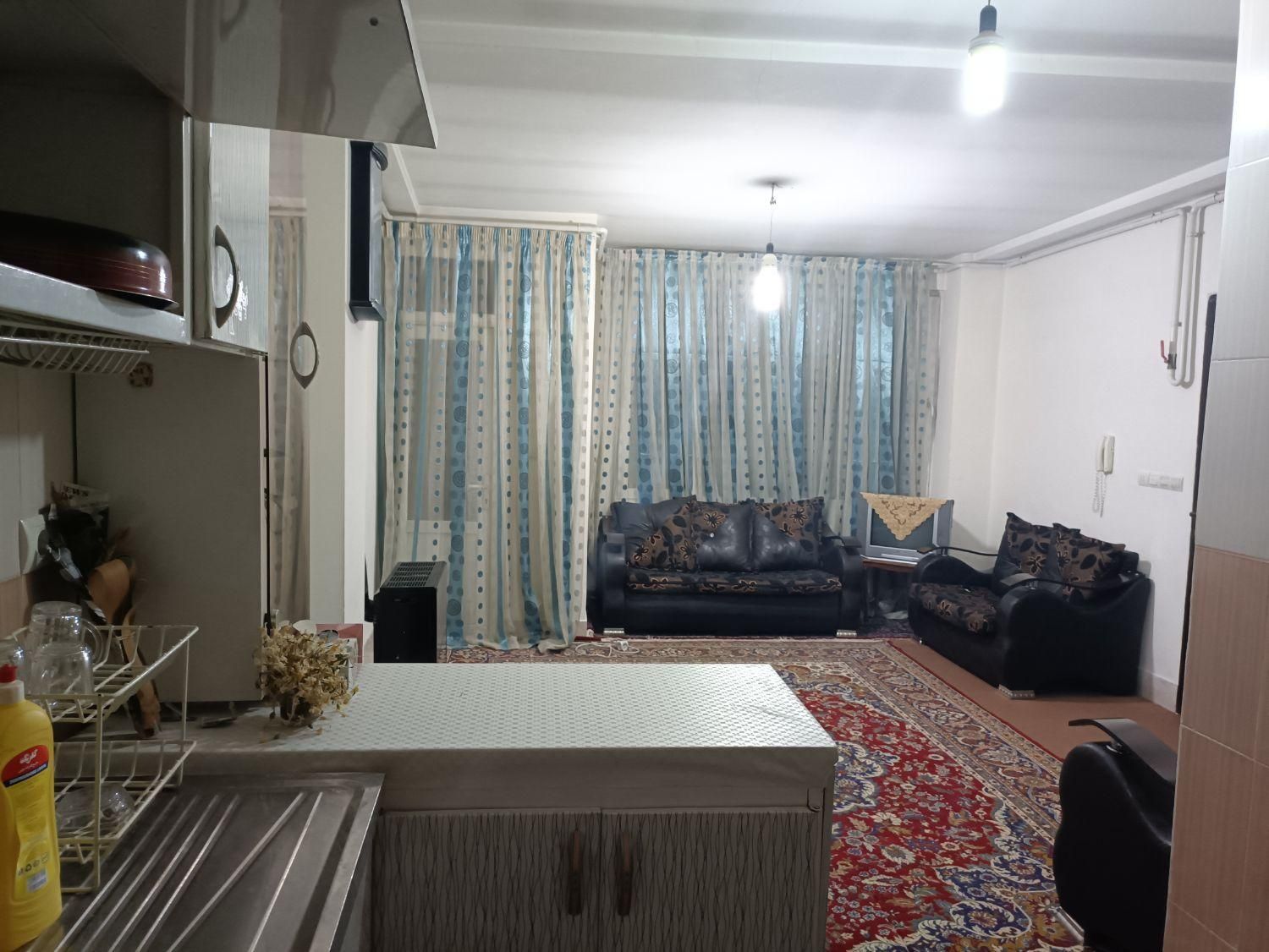 اجاره سوئیت بلوار کردستان بالاتر از پل خ فردوسی|اجارهٔ کوتاه‌مدت آپارتمان و سوئیت|سنندج, |دیوار