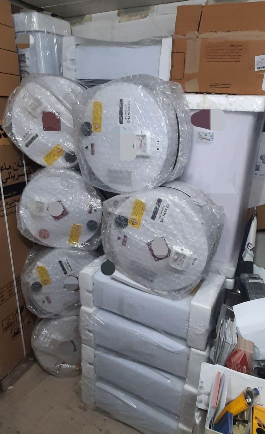 آبگرمکن برقی دیواری و زمینی / استوانه ای و مکعبی|آبگرمکن، پکیج، شوفاژ|قم, کیوانفر|دیوار