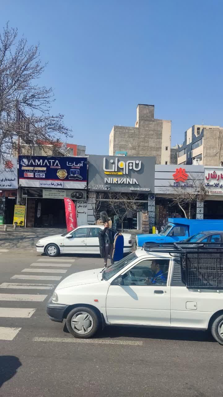 مغازه دو نبش بر بلوار چمران (پاساژ رضا) ورودی کرج|فروش مغازه و غرفه|کرج, ساسانی (قلمستان)|دیوار
