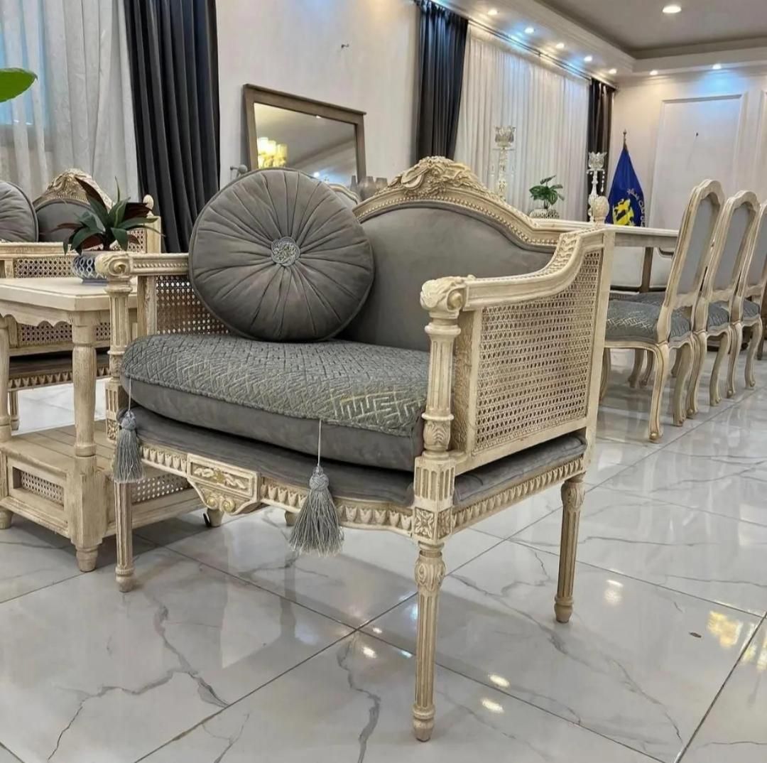 مبل کلاسیک کاجی،ابزاری ،کویین.|مبلمان خانگی و میز عسلی|رشت, سیا اسطلخ|دیوار