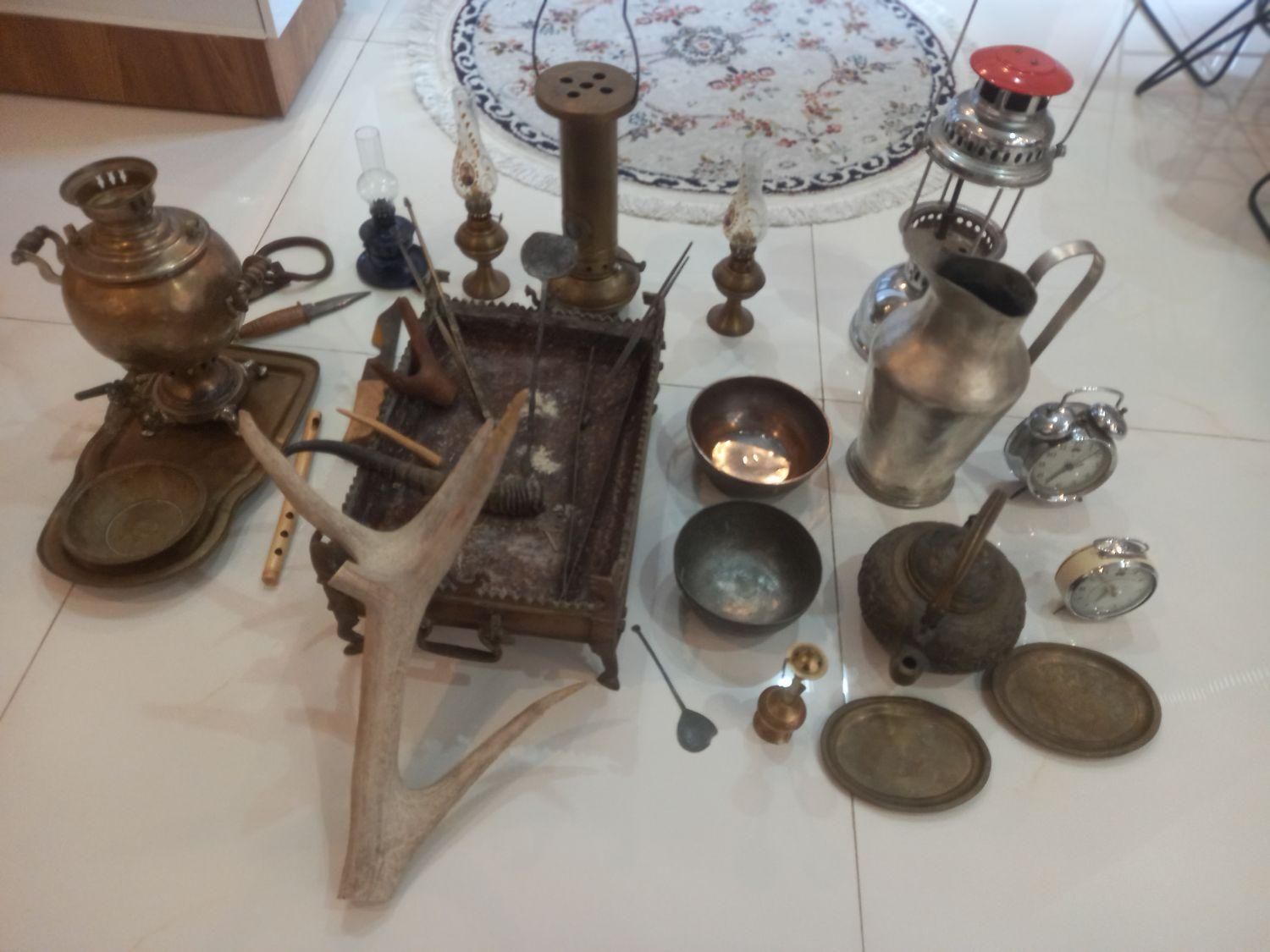 پک کامل وسیله های قدیمی سالم کارشده|کلکسیون اشیاء عتیقه|ساری, |دیوار