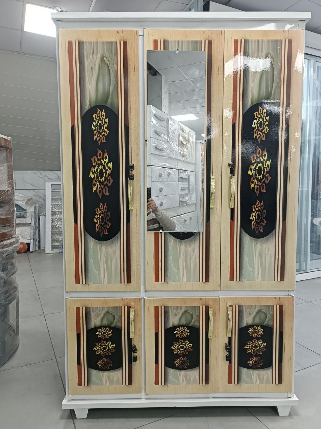 کمد فلزی|جاکفشی، کمد، دراور|یزد, |دیوار